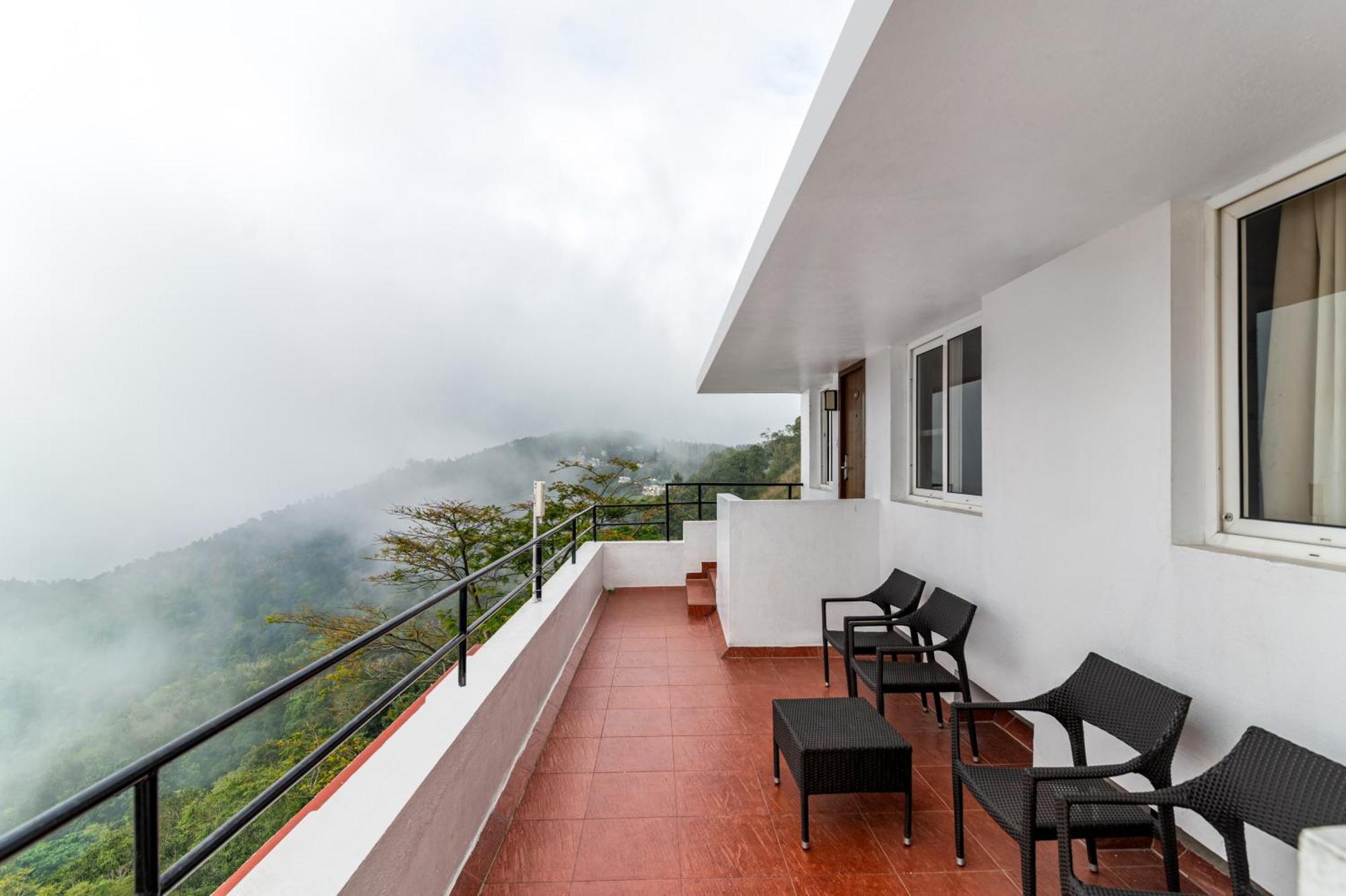 Hotel Sterling Yercaud Exterior foto